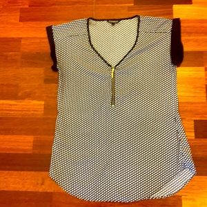 Express black and white short sleeve blouse size small